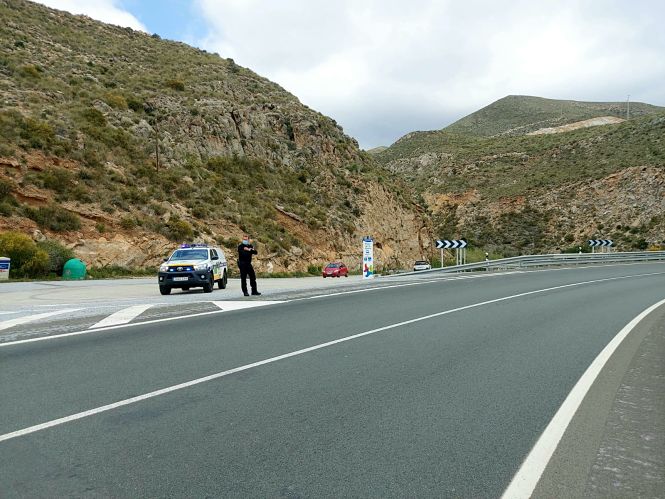 Control policial en Castell de Ferro (AYTO. GUALCHOS-CASTELL) 