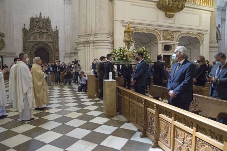 Procesión claustral del Corpus 2020 (ARZOBISPADO DE GRANADA) Procesión claustral del Corpus 2020 (ARZOBISPADO DE GRANADA)