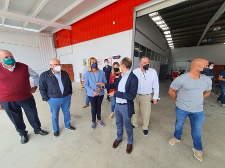 Imagen de la visita a la coemrcializadora (AYTO. MOTRIL)