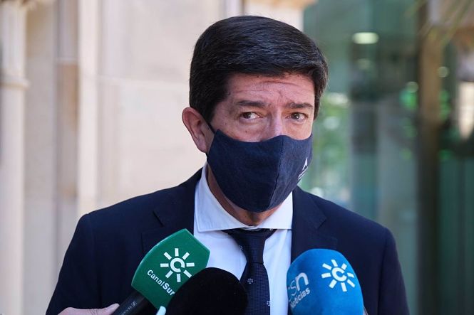  El vicepresidente de la Junta y consejero, Juan Marín, en una imagen de archivo en declaraciones a los medios (CIUDADANOS)