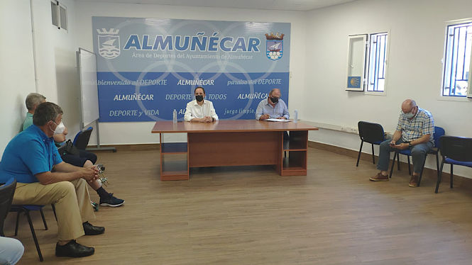 Imagen de la reunión (VOX) 