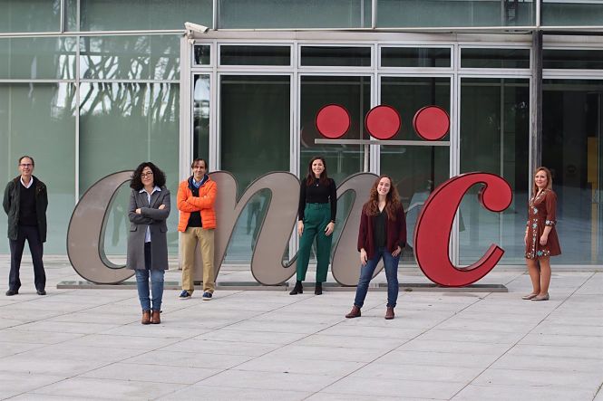 Almudena Ramiro y su equipo investigador (FUNDACIÓN CAJA RURAL) 