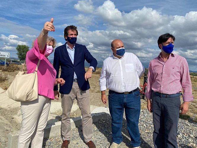 Pablo Hispán y José Robles (PP) visitan Vegas del Genil (PP DE GRANADA) 