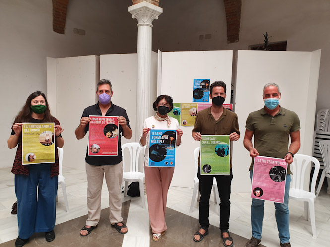 Presentación del taller de teatro (AYTO. GUADIX)