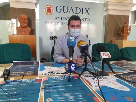 Presentación de las actividades de verano (AYTO. GUADIX)