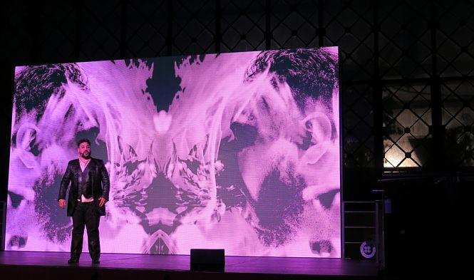 David Bastidas recoge su galardón (FUNDACIÓN SGAE)