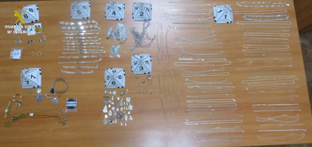Imagen de las joyas recuperadas (GUARDIA CIVIL) 