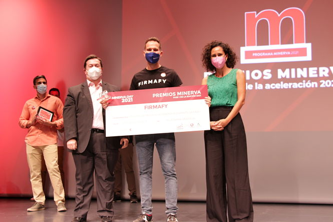 Imagen de la entrega del premio (JUNTA)