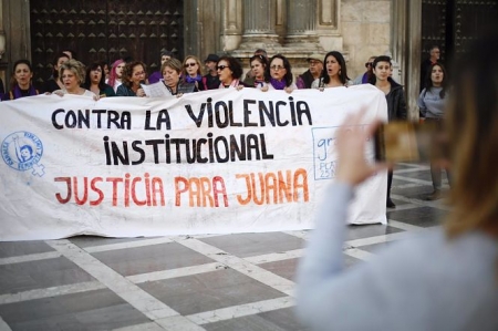 Concentración en Granada por Juana Rivas (JESÚS PRIETO / EUROPA PRESS) Concentración en Granada por Juana Rivas (JESÚS PRIETO / EUROPA PRESS)