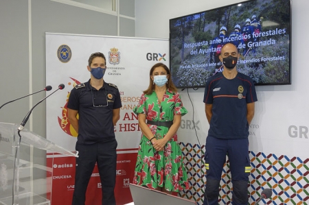Presentación del plan de lucha contra los incendios forestales (JAVIER ALGARRA / AYUNTAMIENTO) Presentación del plan de lucha contra los incendios forestales (JAVIER ALGARRA / AYUNTAMIENTO)