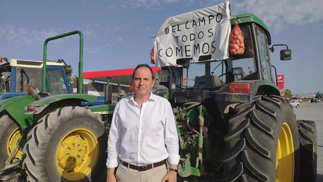 Francisco Ocaña durante la tractorada (VOX) 