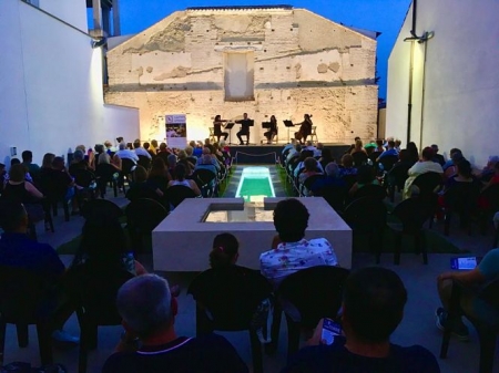Un concierto reciente en el patio de la Torre de la Alquería (AYTO. HUÉTOR TÁJAR) 