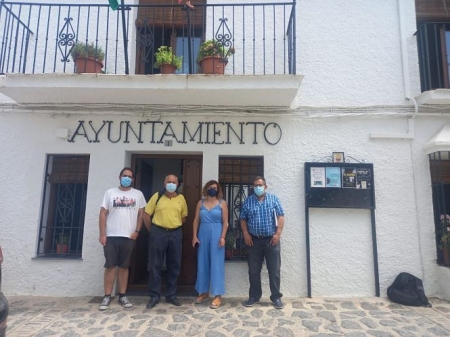 Imagen de la visita a Bubión (DIPUTACIÓN) 