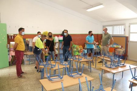 Imagen de la visita al colegio (AYTO. ALHENDÍN) Imagen de la visita al colegio (AYTO. ALHENDÍN)