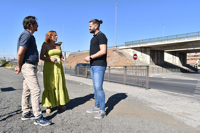 Salida de la ronda sur hacía Huétor Vega (IU)