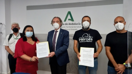 Imagen de la firma del convenio (JUNTA) Imagen de la firma del convenio (JUNTA)