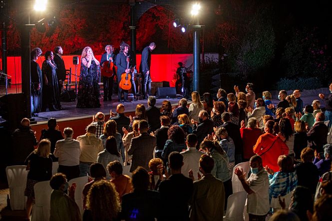actuación de Estrella Morente en el festival Cante en la Encina el pasado mes de junio (AYTO. LA ZUBIA)