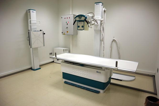 Sala de Rayos X delc entro de Salud de Huétor Vega (AYTO. HUÉTOR VEGA)