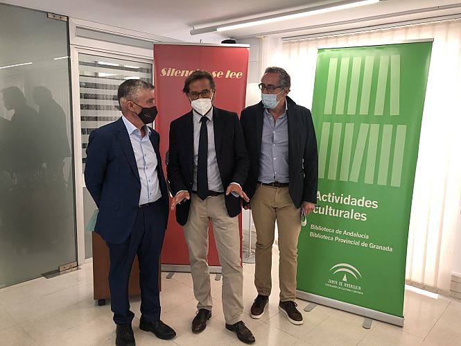 Imagen de la visita a la Biblioteca de Andalucía (JUNTA) 