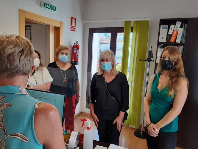 Virginia Fernández ha visitado La Pieza (JUNTA)