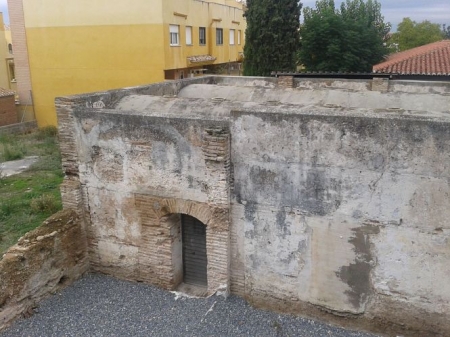 Baños Árabes que se van a arreglar (AYTO. LA ZUBIA) 