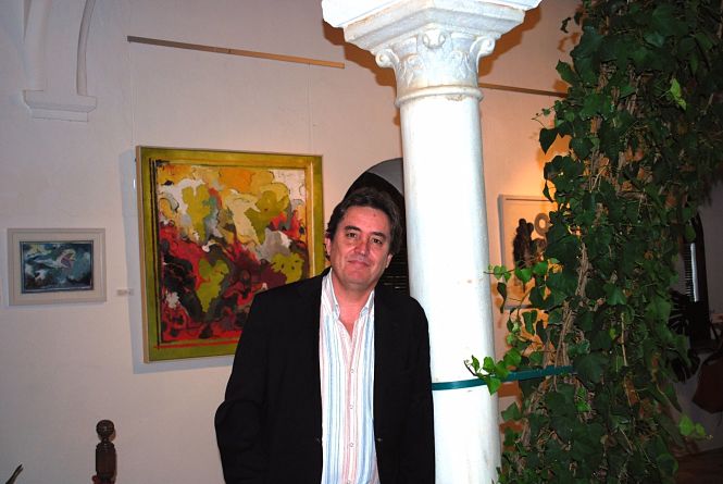 Luis García Montero, poeta y Catedrático de la Universidad de Granada, antes de participar en los cursos de la UPO (EUROPA PRESS/UPO) 