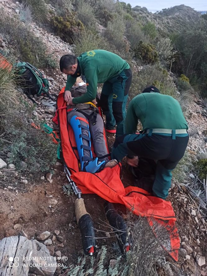 Imagen de archivo de un rescate en montaña (GUARDIA CIVIL) 