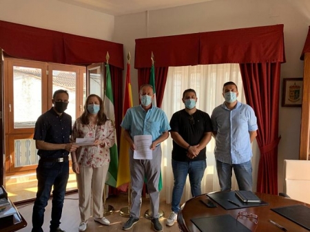 Presentación del Festival Internacional de Poesía en Pinos Puente (AYTO. PINOS PUENTE)