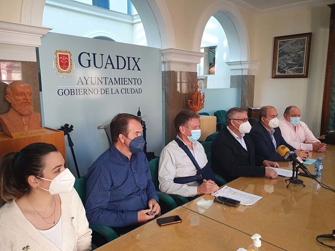 Rueda de prensa del equipo de gobierno (AYTO. GUADIX)