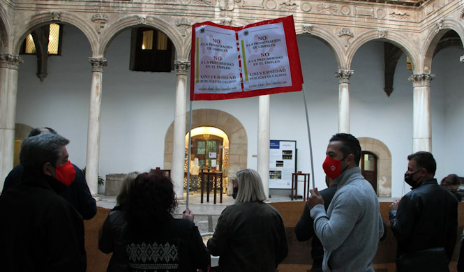 Concentración en el Hospital Real (UGT)