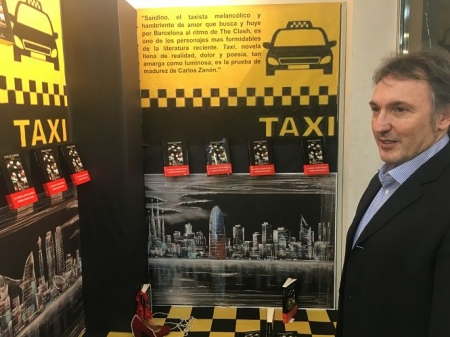 Imagen del escritor Carlos Zanón (GRANADA NOIR)