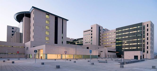 Hospital Universitario San Cecilio de Granada, en una imagen de archivo (JUNTA) 