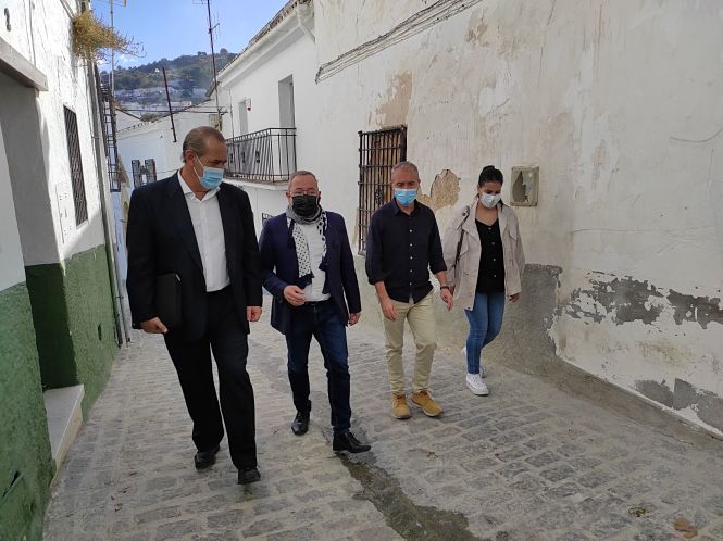 Visita del Delegado territorial a Montefrío (JUNTA)