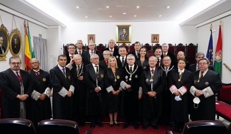 Ingreso de Ana Tárrago en la Real Academia de Jurisprudencia y Legislación de Granada (PEPE VILLOSLADA / REAL ACADEMIA DE LEGISLACIÓN) 