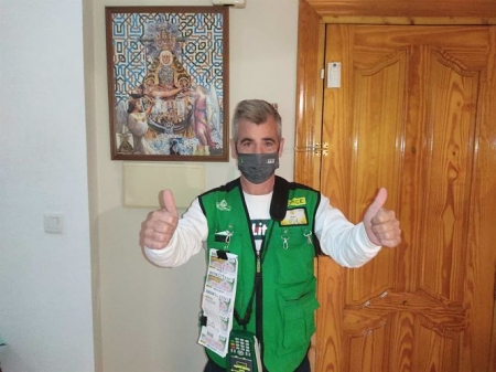 El vendedor de la ONCE Juan Carlos Montalbán, que ha repartido los once millones del Extra del 11/11 en Otura (ONCE)