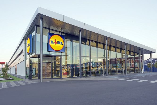 Imagen de una tienda LIDL (ÑIDL)