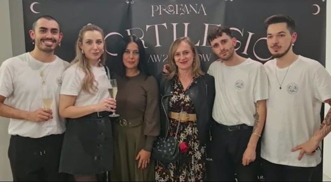 Profana recibe el apoyo del Ayuntamiento de Baza (AYUNTAMIENTO DE BAZA) 