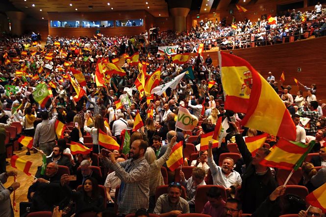 Acto de Vox en Granada (ÁLEX CÁMARA / EUROPA PREES)