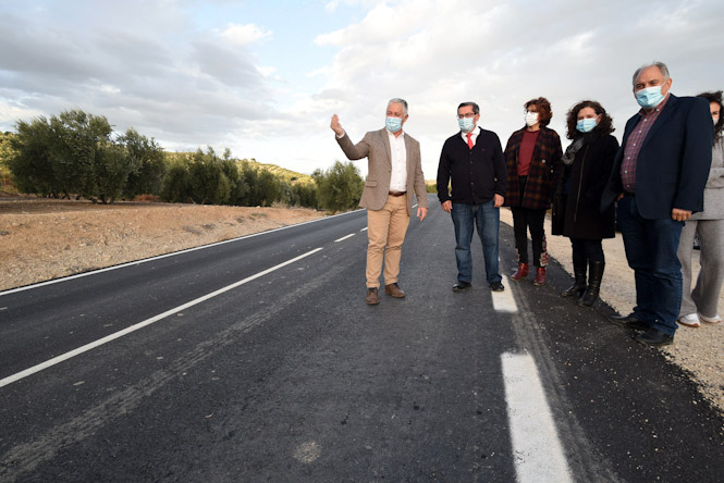 Imagen de la visita a la carretera (R. MARTÍNEZ/ DIPGRA)