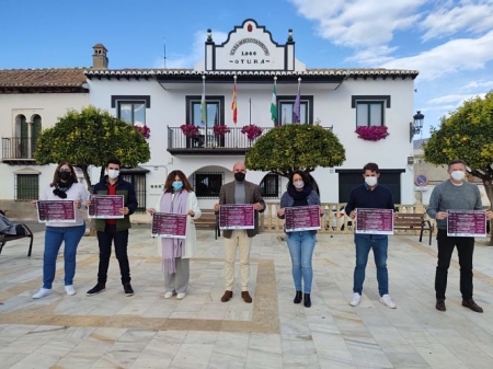 El Equipo de Gobierno de Otura durante la presentación de las actividades del 25N en el municipio (AYTO. OTURA)