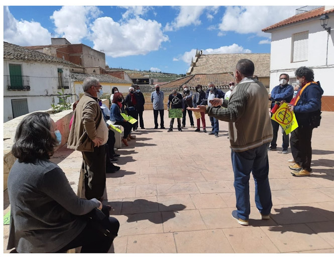 Reunión mantenida por el alcalde de Cullar con los vecinos (ALIENTE)