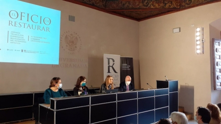 Acto de apertura de la jornada técnica `El oficio de restaurar` (JUNTA)
