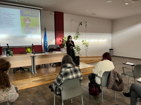 Taller de empoderamiento para mujeres celebrado en Huétor Tájar (AYTO. HUÉTOR TÁJAR)