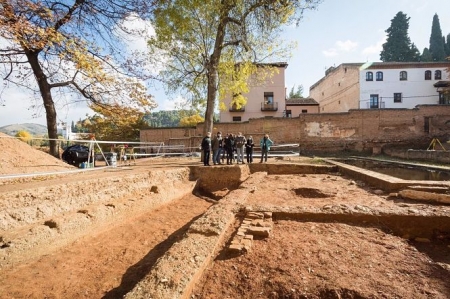 La Alhambra de Granada descubre una estructura palatina desconocida en el jardín de la Alamedilla (JUNTA DE ANDALUCÍA) 