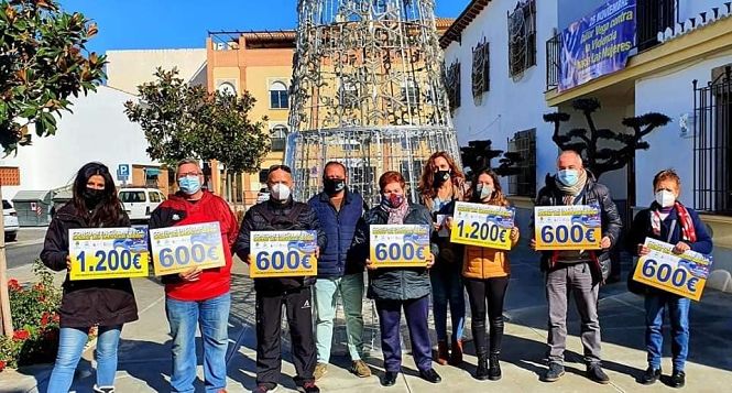 Entrega de premios de `El gran sorteo del comercio` de Cúllar Vega (AYTO. CÚLLAR VEGA) 