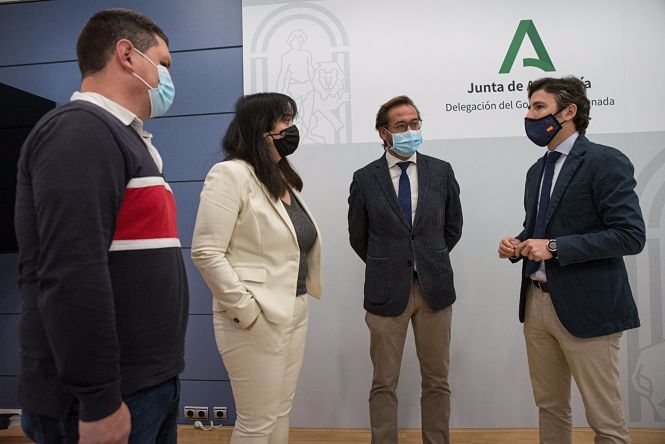 Rueda de prensa sobre bus metropolitano de Atarfe (JUNTA)