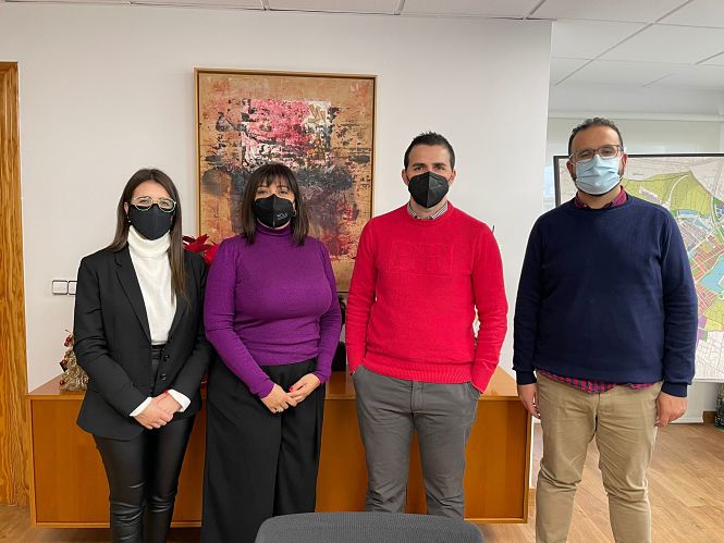 Imagen de la firma del convenio (AYTO. ARMILLA) 