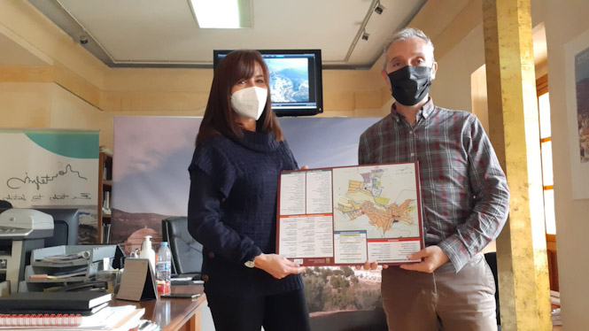 Presentación del mapa turístico (AYTO. MONTEFRIO)
