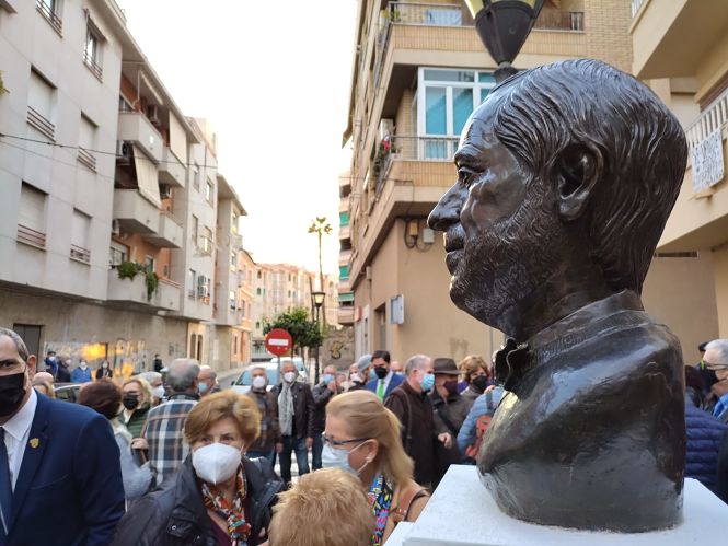 Inauguración busto Jesús Cabezas (AYTO. MOTRIL)