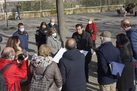 Imagen de la visita al Distrito Lancha del Genil )JAVIER ALGARRA / AYUNTAMIENTO) Imagen de la visita al Distrito Lancha del Genil )JAVIER ALGARRA / AYUNTAMIENTO)